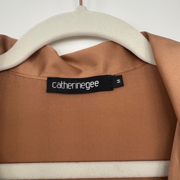 Catherine Gee Silk French Cuff Shirt with White Piping - Picture 4 of 9